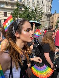 Budapest pride | 100 followers on linkedin. Jset75zsjq8rcm