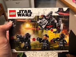 • features a tie fighter inspired speeder with 2 stud shooters and space for a minifigure. 75226 Lego Star Wars Inferno Squad Battle Pack Toys Games Bricks Figurines On Carousell