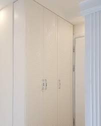 Portmanto Uygulamamiz Birbirinden Guzel Kapak Modelleri Ile Portmanto Uygulamalari Tuna Da Tunaraydolap D Tall Cabinet Storage Locker Storage Home Decor
