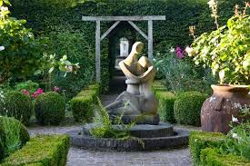 Les Jardins Du Pays D Auge Receptions Cambremer 14340 1001salles Salle De Mariage 14 Sculpture De Jardin Pays D Auge Jardins