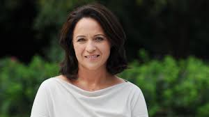 Ewa drzyzga is a 53 year old polish journalist. Kim Jest Ewa Drzyzga Zaczynala Z Soltysikiem W Rmf