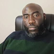 Hi we live in Celbridge and husband now travels to Kilkenny 3 days a week  for work. It's 110km each way. 220km overall. We have been looking at EVs  and our budget