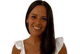 Elia Ferrer's Instagram, Twitter & Facebook