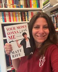 Robyn Reads || Bookstagrammer (@robyn_reads1) • Instagram फोटोहरू र  भिडियोहरू