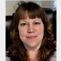 Vicki Fender's Instagram, Twitter & Facebook