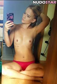 Leelaniii  leelaniii_official Nude Leaks Photo 20 - NudoStar