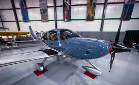 November 2022: New SR22, Meet CFII Jim Allen & More!