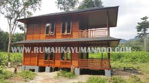 Rumah kayu mewah di pinggiran kota. Rumah Kayu Manado Rumah Kayu Project Gopeng Ipoh Malaysia