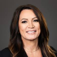 Angel Dunn's Instagram, Twitter & Facebook