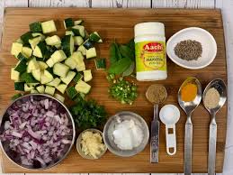 I'll show you how to make zucchini noodles and how to cook them (the best way!). Zucchini Sabzi Indian Zucchini Stir Fry Indian Veggie Delight