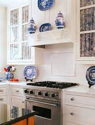 White Kitchen Blue White China Blue Willow Blue Willow Kitchen Blue White Kitchens Blue White Decor