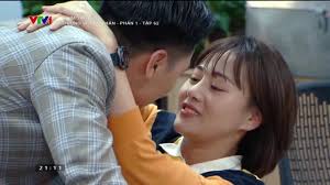 Hương vị tình thân kể về phương nam, cuộc sống đảo lộn khi nam phát hiện ra cô chỉ là con nuôi trong gia đình mình. Dqg4rcet7wyy7m