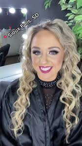 Check out this gorgeous babe!✨ #empowerment #bodypositivity #bodypositive  #siouxfalls #siouxfallssd #sodak #siouxfallsphotographer #siouxfallsboudoir  #siouxfallsboudoirphotography ...