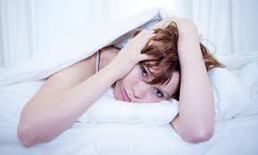 L'institut national du sommeil et de la vigilance recommande de changer sa literie tous les dix ans si les troubles du sommeil persistent, consultez un médecin du sommeil (de nombreux médecins sont. Surmonter L Insomnie Liee A La Menopause Trucs Pratiques