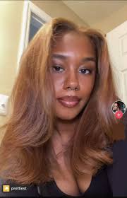 who knows someone who can cut, dye and silk press hair! 🩷