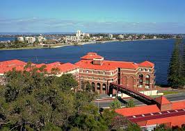 A high is keeping elsewhere mostly clear. Beste Reisezeit Fur Perth Klima Und Wetter Die Beste Zeit