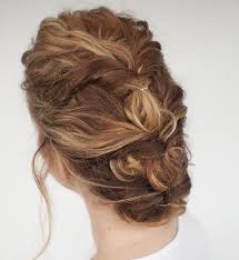 What are some cute easy ways to do my hair before school? 13 Quick Hairdos You Can Do When You Re In A Hurry