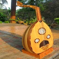 Contoh alat musik tradisional jawa tengah yang terkenal. 15 Macam Macam Alat Musik Petik Modern Dan Tradisional Ilmuseni Com