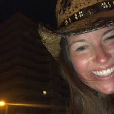 Annie Britton (@anniebritton10)