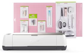 Cricut projects, diy gift ideas this diy decorative glass block project took less than an hour to make and the recipients of these gifts loved them! Learn To Use The Cricut For Home Decor Organizing Blue I Style