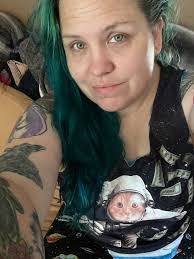 Ashley Bly's Instagram, Twitter & Facebook