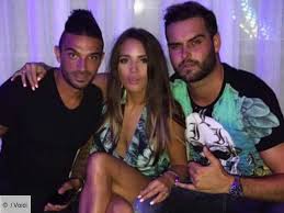 While manon marsault makes revelations about her pregnancy and appears depressed, julien tanti of marseillais in the caribbean reveals his adventures on w9 and his new family life! Manon Marsault Avant Les Marseillais