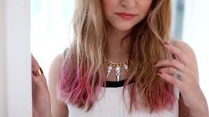 With so many formulas available, it's not easy choosing one brand. How To Chalk Tip Your Hair