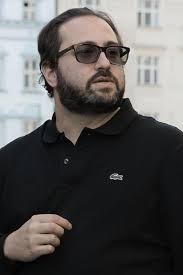 Hands of Stone (2016)