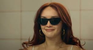 Teaser Trailer for THE GIRLFRIEND Drops Sees Robin Wright and Olivia Cooke  Face Off in Twisted Family Thriller — GeekTyrant