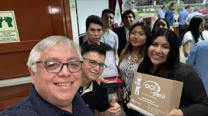 Orgulloso del equipo del ACI UPC que obtuvo el primer puesto en el concurso  sobre Mortero Fluido organizado por el ACI PERU. Concursos como estos  promueven la sana competencia entre los equipos… |