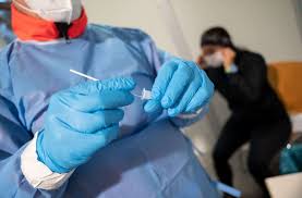 Wie das landratsamt hohenlohekreis am sonntagabend mitteilt. Coronavirus In Baden Wurttemberg 44 Stadt Und Landkreise Weiter Als Risikogebiet Eingestuft Baden Wurttemberg Stuttgarter Zeitung