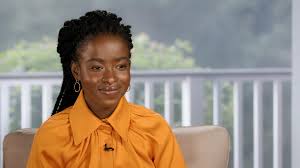 Amazingly beautful, but she dosent know it. Poet Laureate Amanda Gorman Ist Am 26 Marz In The Oprah Conversation Zu Sehen Apple De