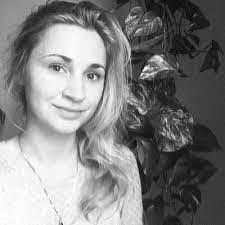 Lisa Sebald's Instagram, Twitter & Facebook