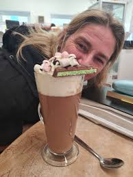 Devonport Live: Your Community Cafe and Event Hub