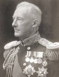 HAPPY BIRTHDAY, HUDSON! Huberht (Hubert) Taylor Hudson was born 17  September, 1886. Hudson was Navigating officer aboard the 'Endurance'.  Orde-Lees wrote highly of Hudson, particularly of his conduct during the  journey in