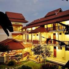 Merang suria resort have a good location for relaxing although it far from town. Eryabysuria Janda Baik Home Facebook