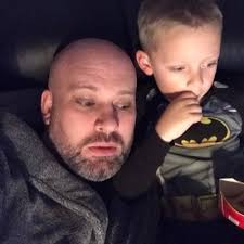 Chris Lyall (@Lizlekicks)