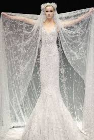 36 Breathtaking Ice Queen Inspired Wedding Dresses For Fairy Tale Brides Praise Wedding Beautiful Dresses Gowns Wedding Dresses