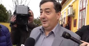 Szinte követhetetlen az állam és mészáros lőrinc üzletelése, az azonban biztos, ő nem volt a koronavírus válság vesztese, pedig egy válás is szemelvények mészáros lőrinc tavalyi évéből. Cinikus Valasszal Reagalt Meszaros Lorinc Arra Hogy O Lett Magyarorszag Leggazdagabb Embere Nyugati Feny