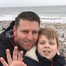 Damien Gray (dmanlart)