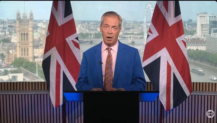 British right-wing populist leader Nigel Farage to quit parliament and run again for his seat amid controversy over financial donations. https://cnn.it/4wplLM9