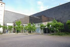 Christoph schlingensief apr 24 — oct 17, 2021. Datei Dusseldorf K20 Vorplatz Jpg Wikipedia