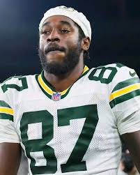 Good morning its game day💛💚🤍🧀