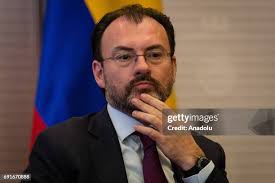 2,176 Luis Velasquez Stock Photos, High-Res Pictures, and Images