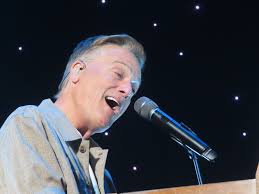 Many Eyes live show review