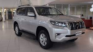 Occupants are seated in comfort, owing to the 3 zone climate control. 2018 Toyota Landcruiser Prado Gxl Video Review Youtube