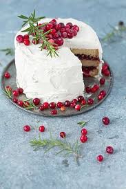 Show your pride for you alma mater with this easy frosting color guide. Cranberry Cake Mit Frosting Amicella De