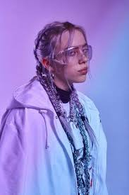 • تغيير لون خلفية الرسائل النصية المرسلة في. Billie Eilish Wallpapers 4k 1 0 1 Apk Download Com Dfreibuck Billieeilishwallpapers Apk Free