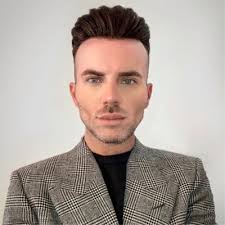 I'm happy to share that I'm starting a new position as Senior Vice  President, Retail North America at Gucci!