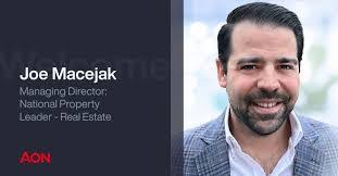 Steven Carleton's Instagram, Twitter & Facebook